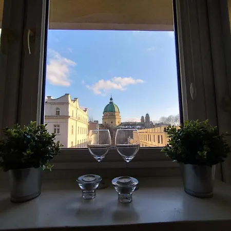 Super Central Flat With Balcony And View Of The Palace -50m From Marriott Warsaw
